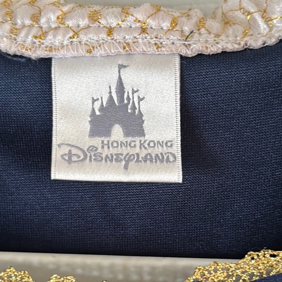 Disneyland Snow White Kids Costume - Blue, Red, and Yellow size 5/6 - Picture 4 of 5